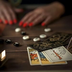 A cartomancia decide meu futuro ou eu tenho o poder do Livre-Arbítrio?