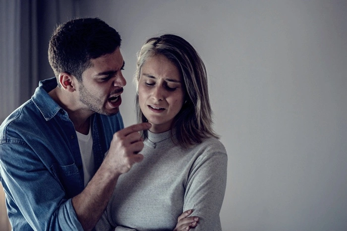 Será-que-estou-em-um-relacionamento-abusivo